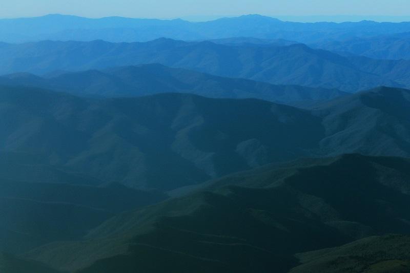 1920px-blue_ridge_mountains_aerial_2_-_near_asheville_nc_42348113252_ld.jpg