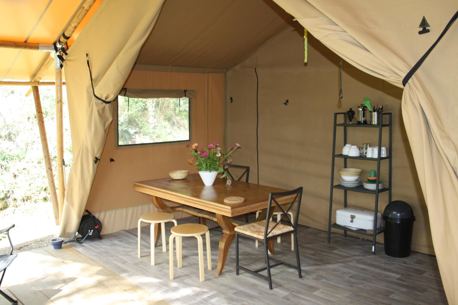 accueil_eco_camping_tente_safari.jpg